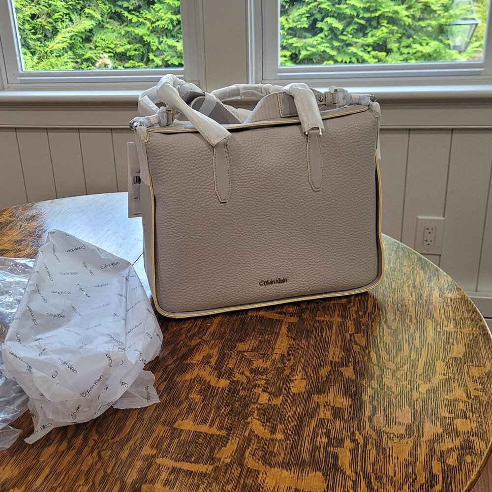 Calvin Klein Fay Convertible Tote Bag in Dove Grey. NWT. - Picture 7 of 11